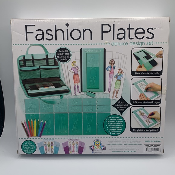 Fashion Plates Deluxe Design Set Classic Mix & Match Fashion Drawing Set & Case - Picture 2 of 3